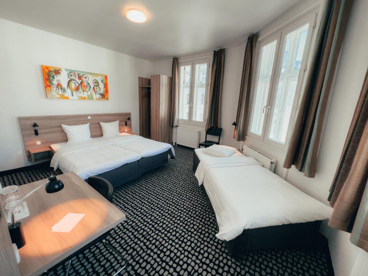 Hotel Good Morning Star 3*