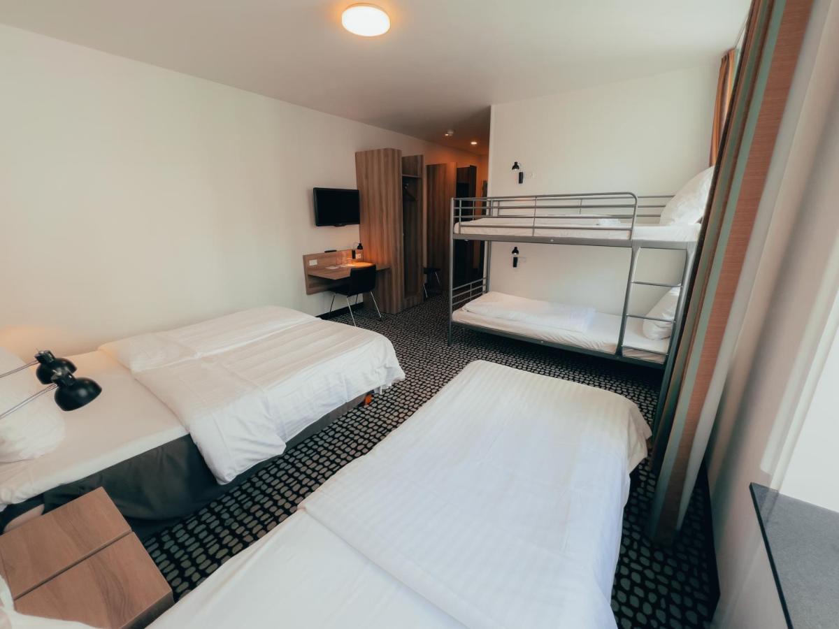 Good Morning Star Hotel